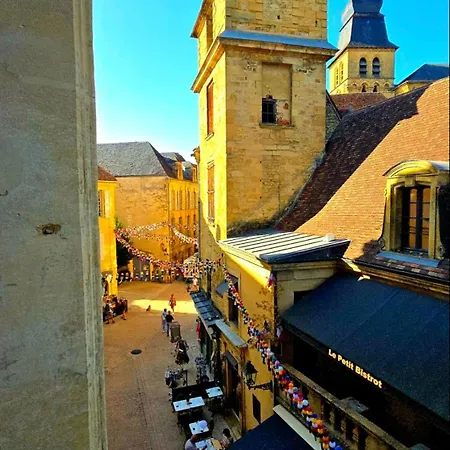 Apartman Kalu 8 - Cosy Centre Medieval